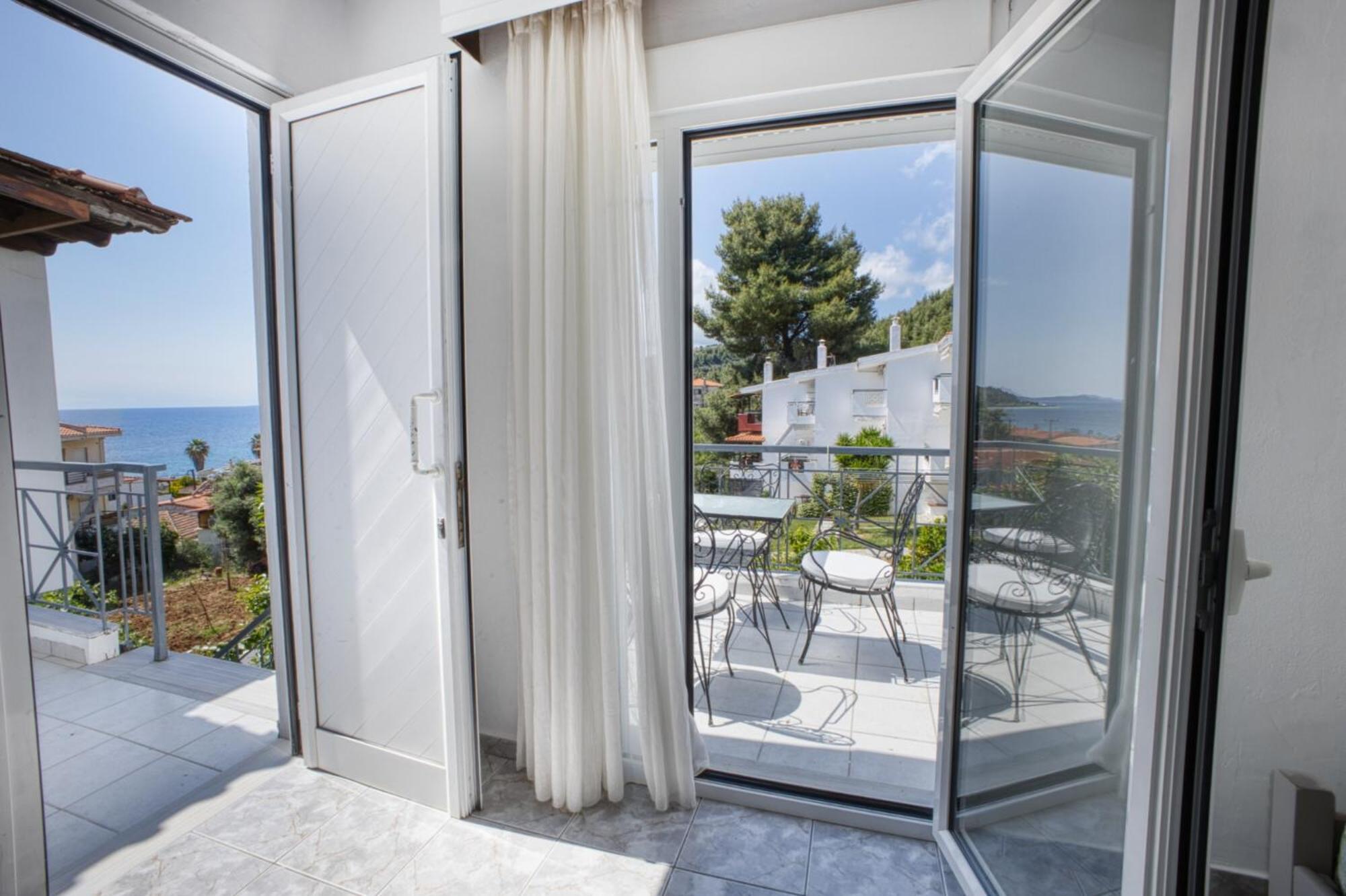 Maison Ciel Agia Paraskevi  Buitenkant foto