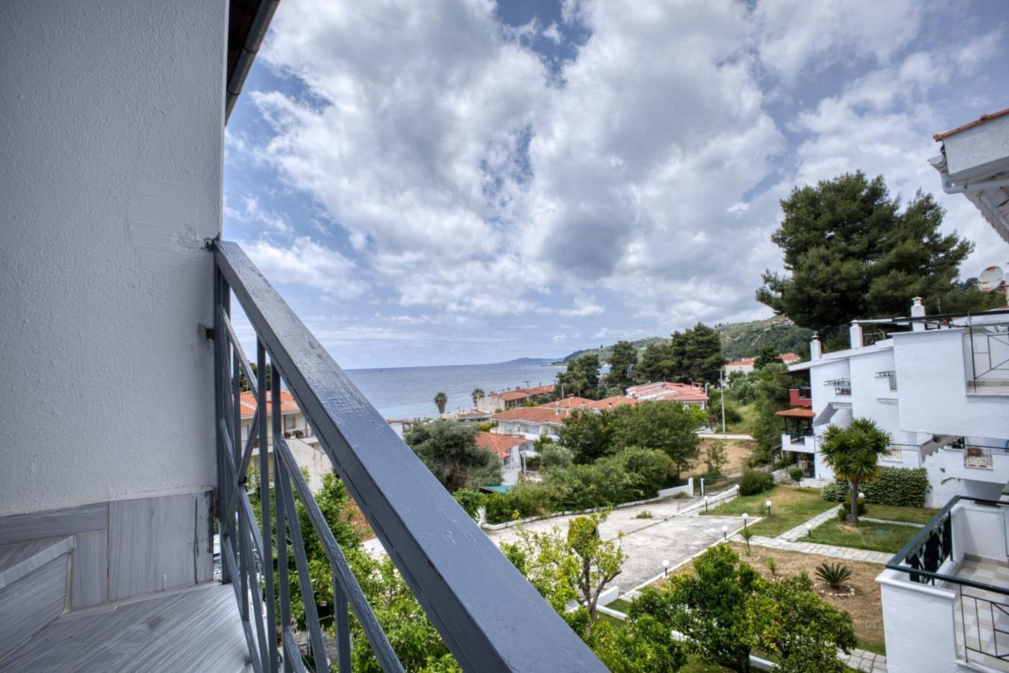 Maison Ciel Agia Paraskevi  Buitenkant foto